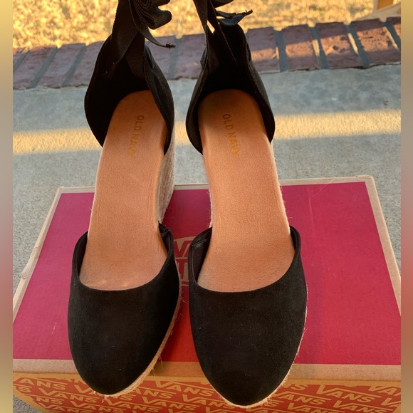 Old Navy lace up wedges - Picture 4 of 5